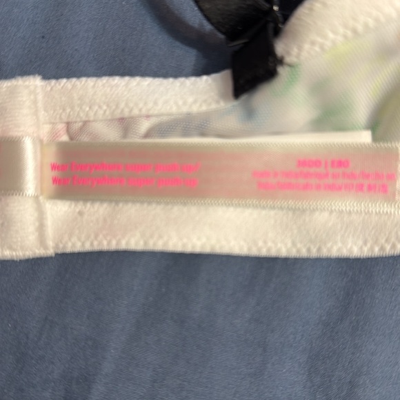 Bra - Picture 5 of 5